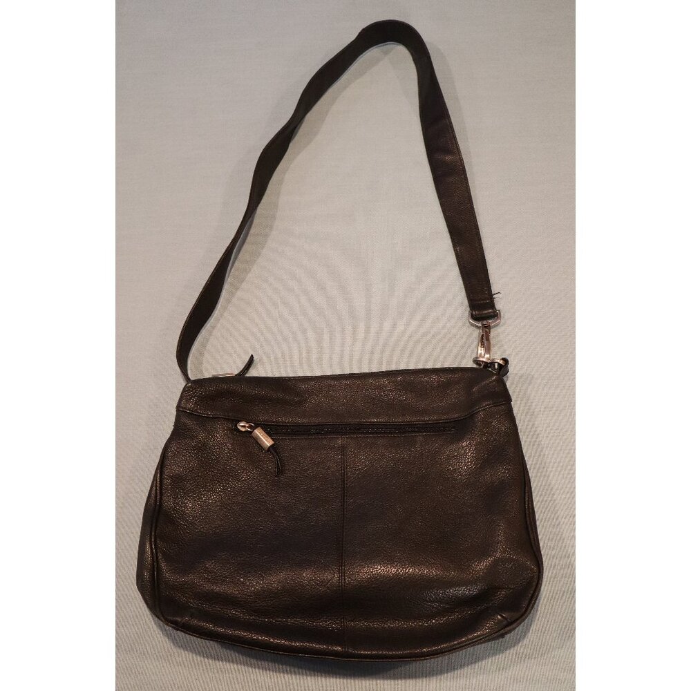 Stone Mountain Leather Crossbody Bag - Black